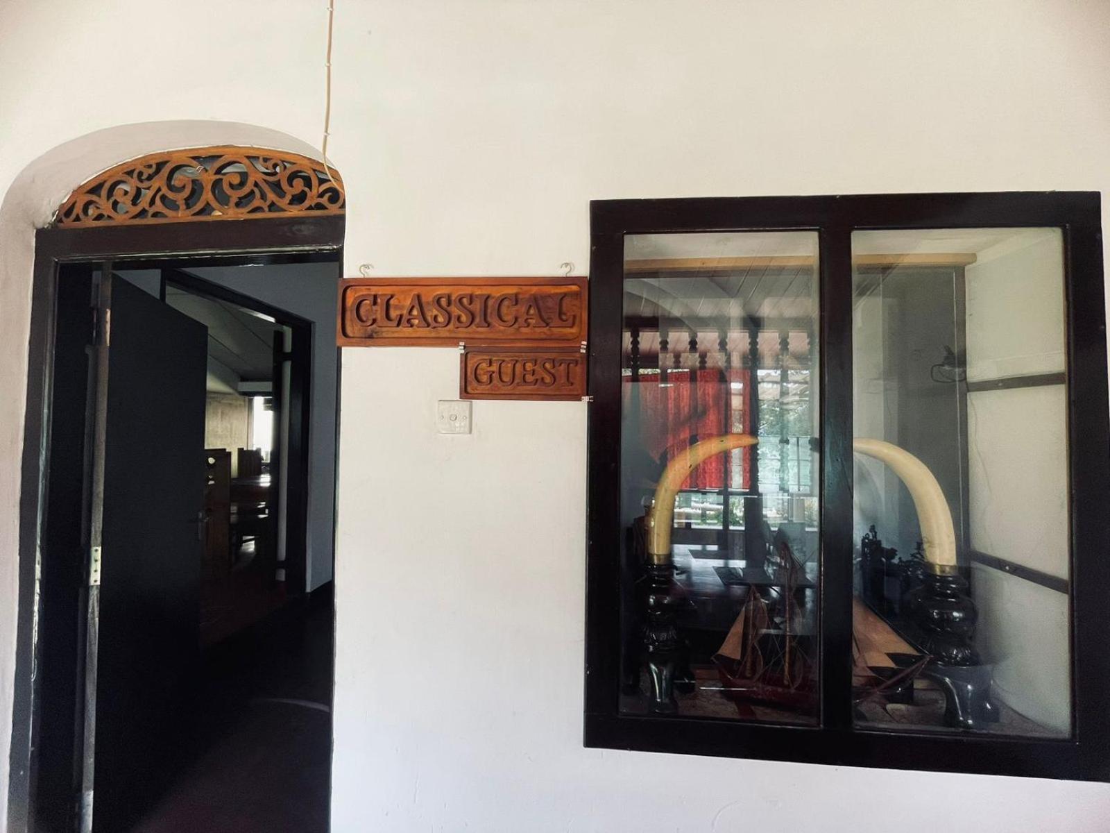 Lake Classical Guest House Канди Экстерьер фото